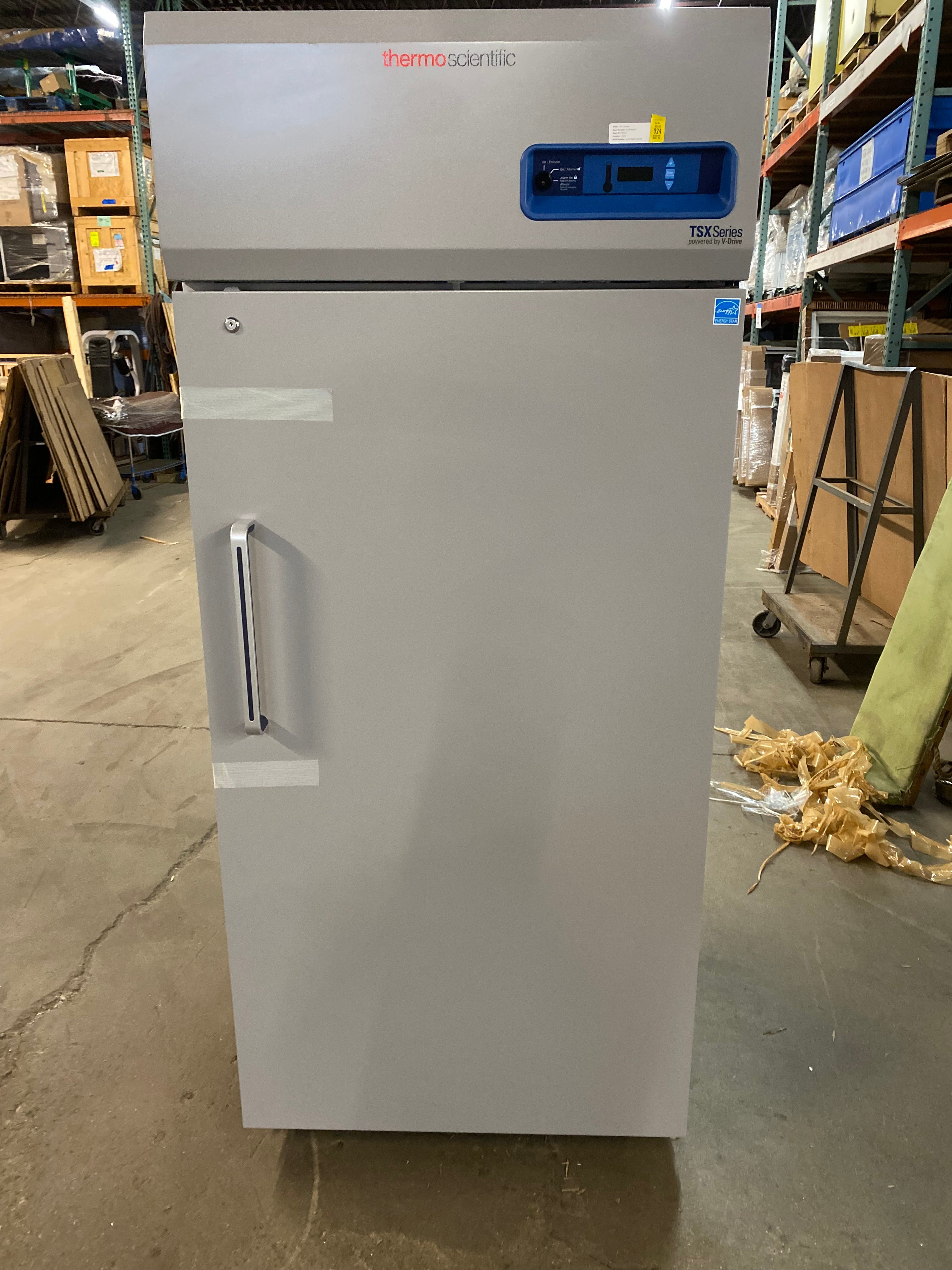 Thermo Scientific TSX3020FD -20°C Laboratory Freezer | 29.2 Cu Ft | TSX Series | New (Open Box)