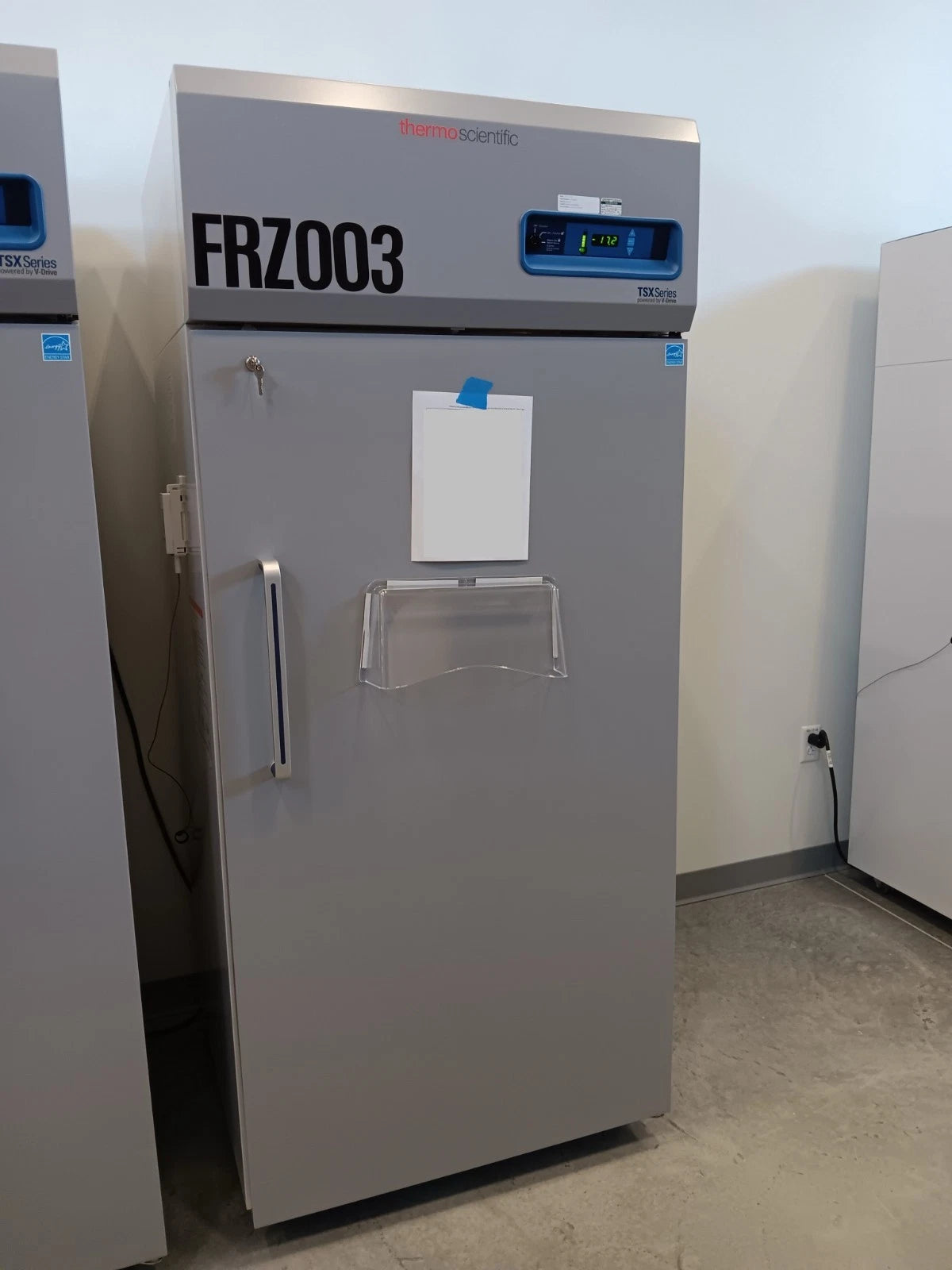 Thermo Scientific TSX3020FD –20°C Laboratory Freezer | 20 cu ft | Used